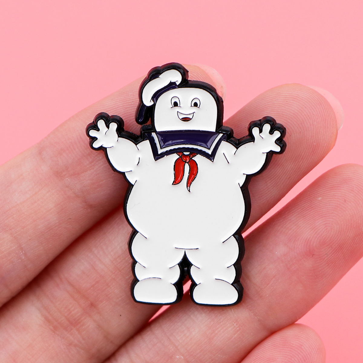 Vintage Movie Enamel Lapel Pin - Vintage Collectible Item recension och pris