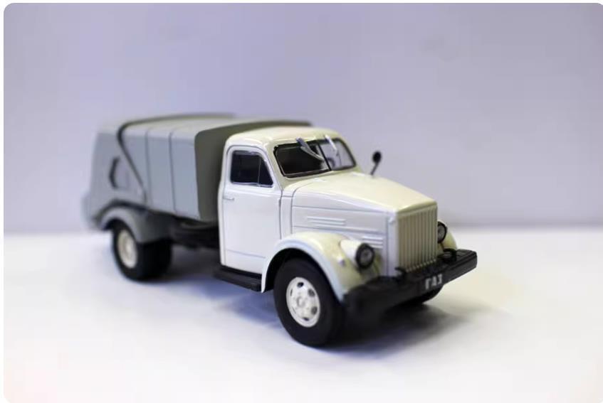 1/43 New Arrival Special Price - Vintage Collectible Trucks recension och pris