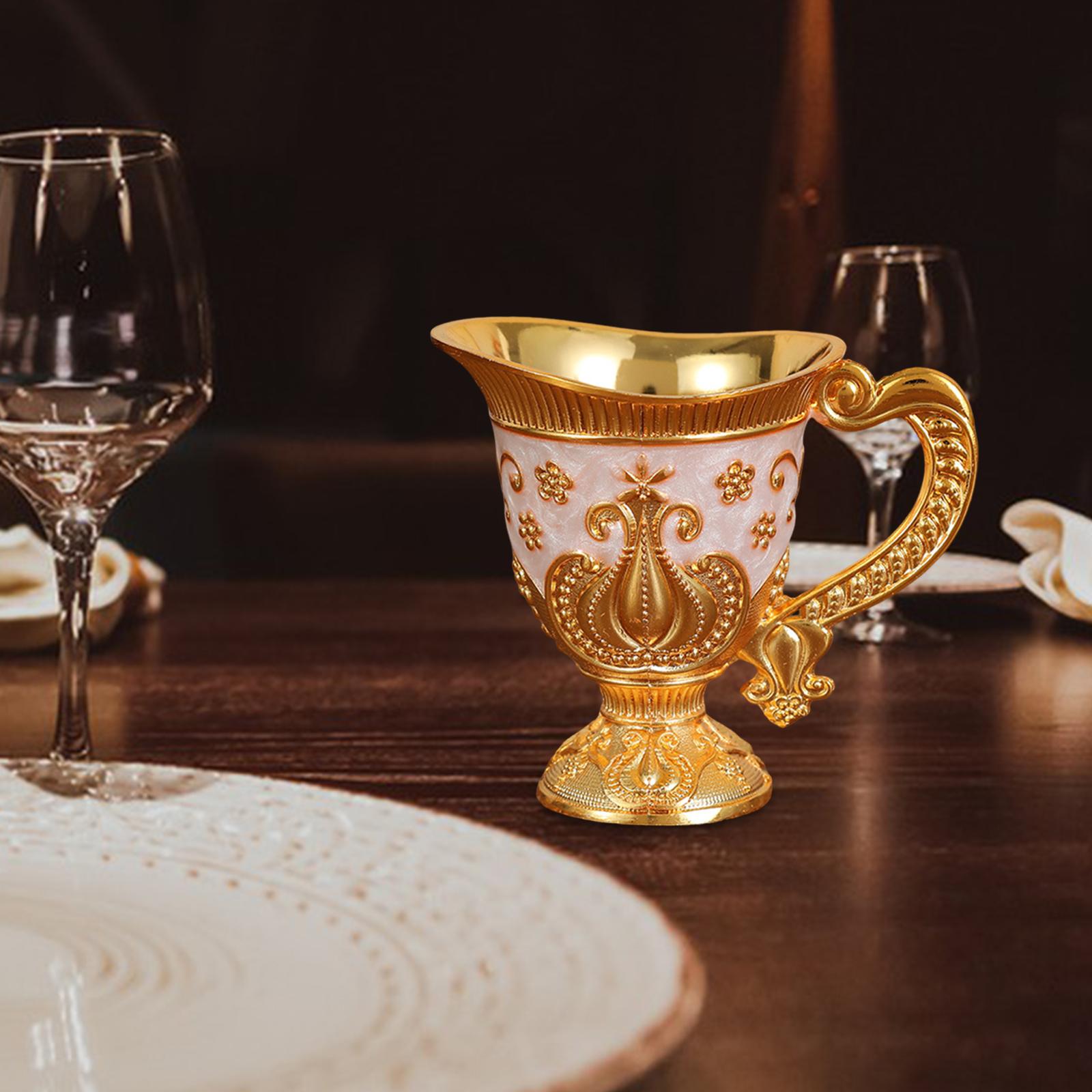 European Goblet Decorative Win - Collectible Vintage Wine recension och pris