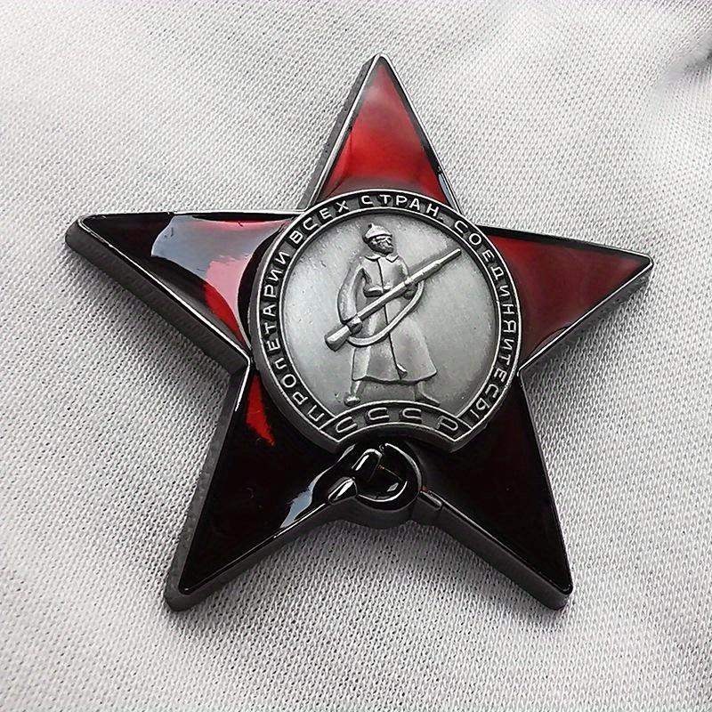 1Pc Red Star Badge Lapel Pins  - Vintage Collectible Classics recension och pris