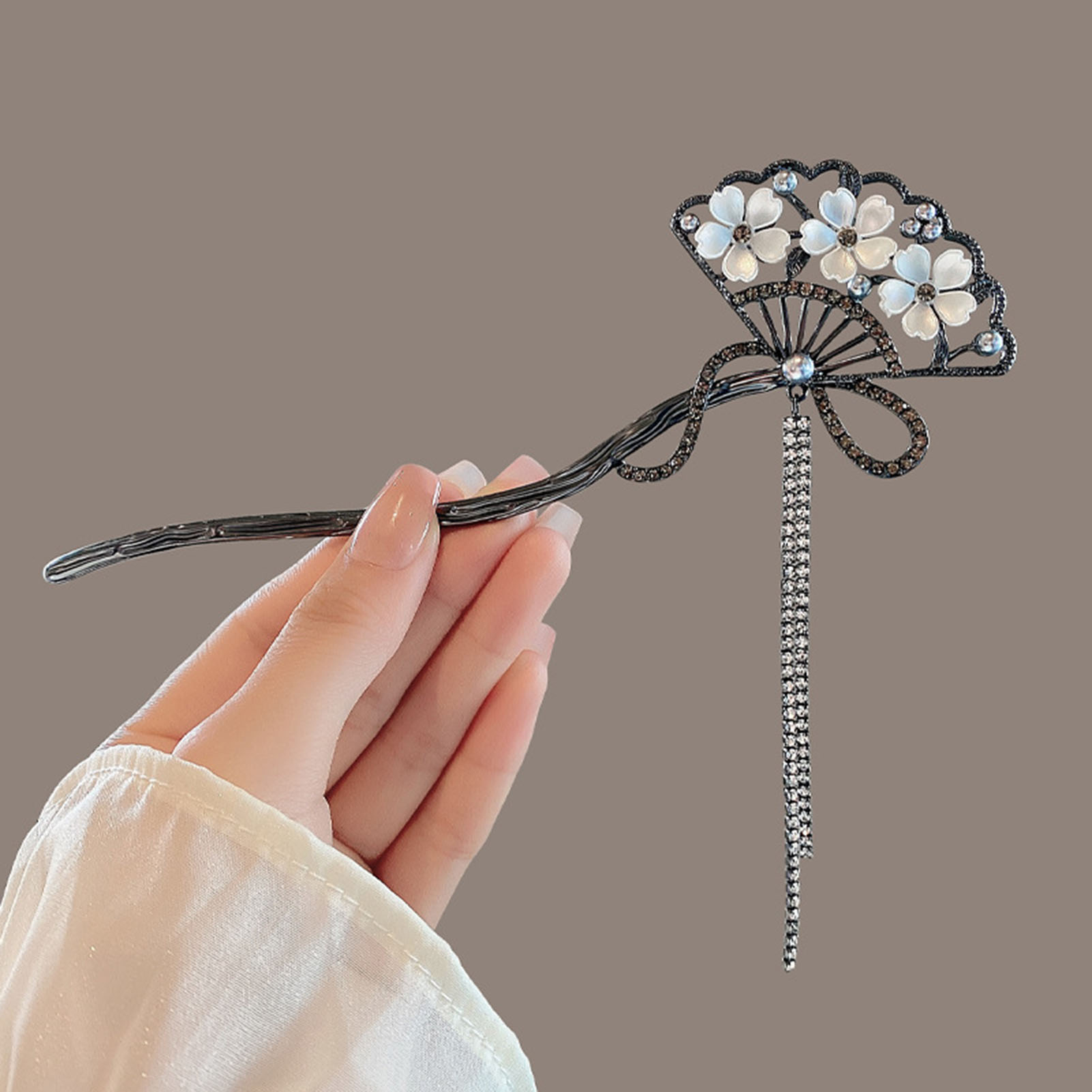 Vintage Flower Fan Shaped Hair - Vintage Collectible Item recension och pris